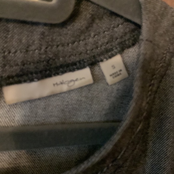 Halogen Top woman’s size small, gray. - Picture 2 of 8